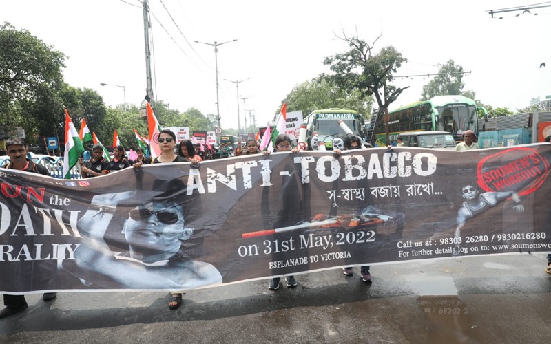 In Images: Kolkata observes anti-tobacco day