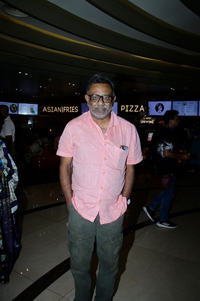 In Images: Premiere of Bengali film Onko Ki Kothin