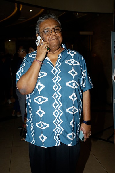 In Images: Premiere of Bengali film Onko Ki Kothin