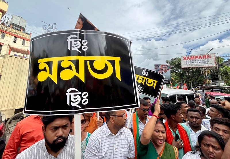 In Images: BJP organises march to law college to protest gangrape on campus