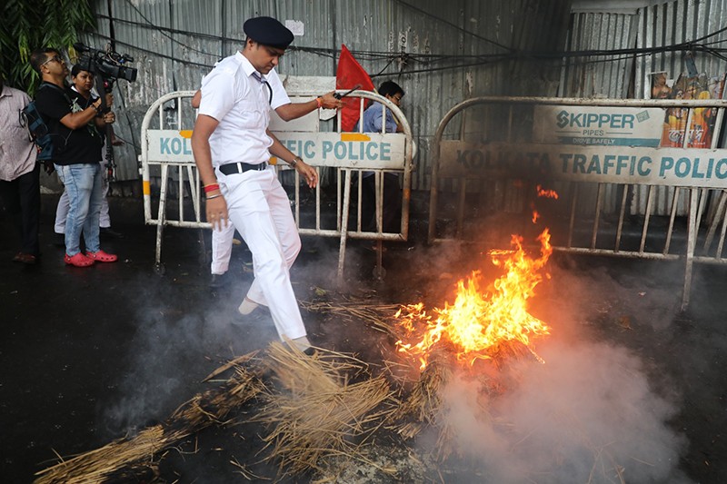 In Images: Bharat Bandh called by 10 trade unions