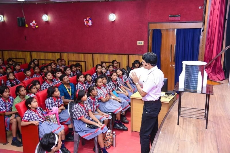 Kolkata: BITM hosts an interactive session with students to observe Shubhanshu Shukla's return to Earth