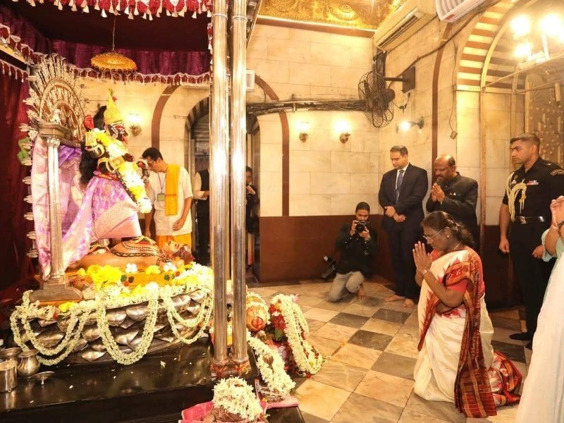 In Images: Prez Murmu attends AIIMS Kalyani convocation, visits Dakshineswar Temple