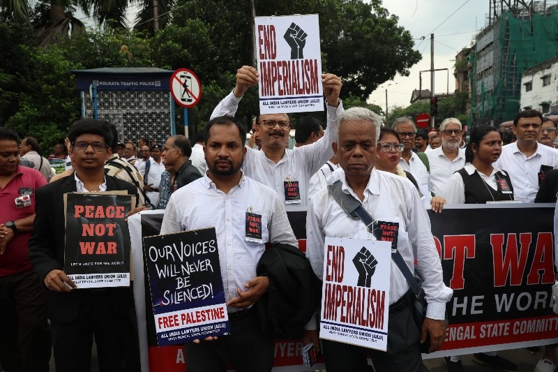 In Images: Citizens, Left outfits hold protest in Kolkata demanding end to Gaza violence