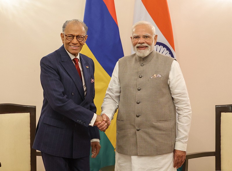 In Images: Modi meets Mauritian counterpart Ramgoolam in Varanasi