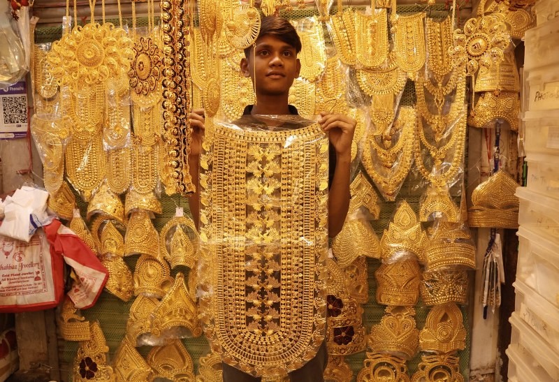 In Images: Kolkata markets shine with imitation jewellery ahead of Kali Puja