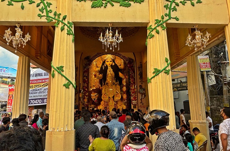 In Images: Chandannagar Celebrates Jagadhatri Puja