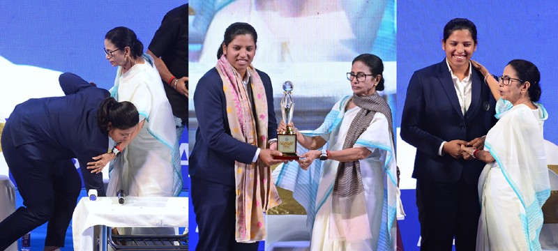 In Images: From cheers to honours — Kolkata hails World Cup hero Richa Ghosh at Eden Gardens