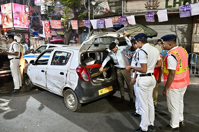 New Delhi blast: Security beefed up across Kolkata