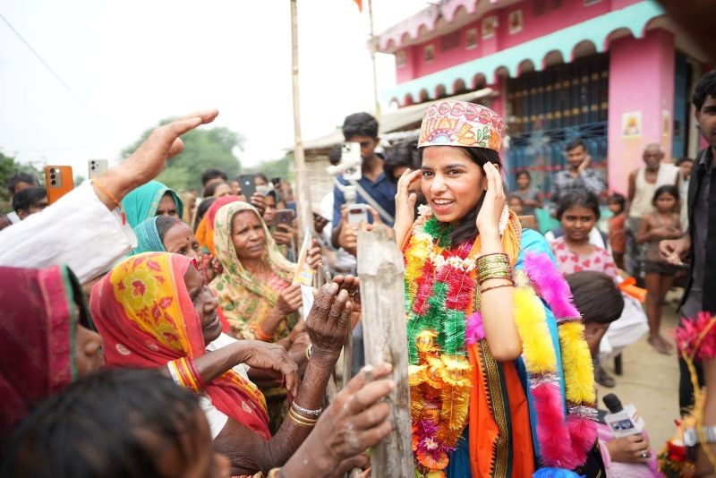 Maithili Thakur during her campaign for the Bihar polls. Photo: Maithili Thakur/Facebook