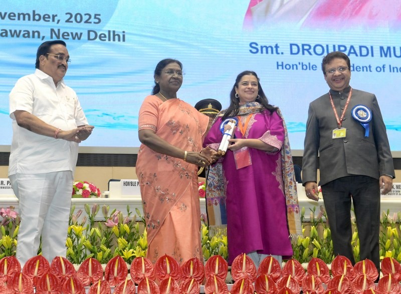 In Images: Droupadi Murmu confers 6th National Water Awards & Jal Sanchay Janbhagidari Awards