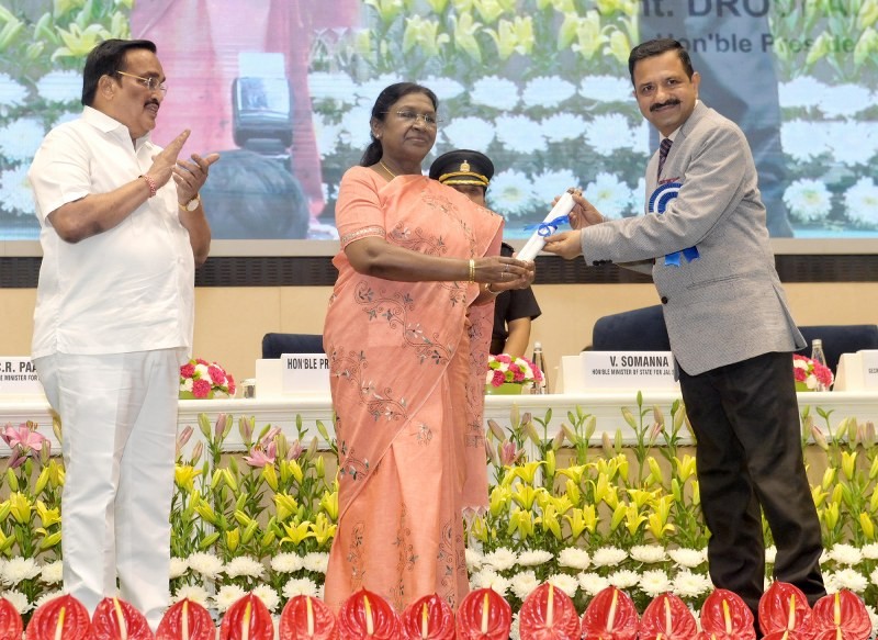 In Images: Droupadi Murmu confers 6th National Water Awards & Jal Sanchay Janbhagidari Awards