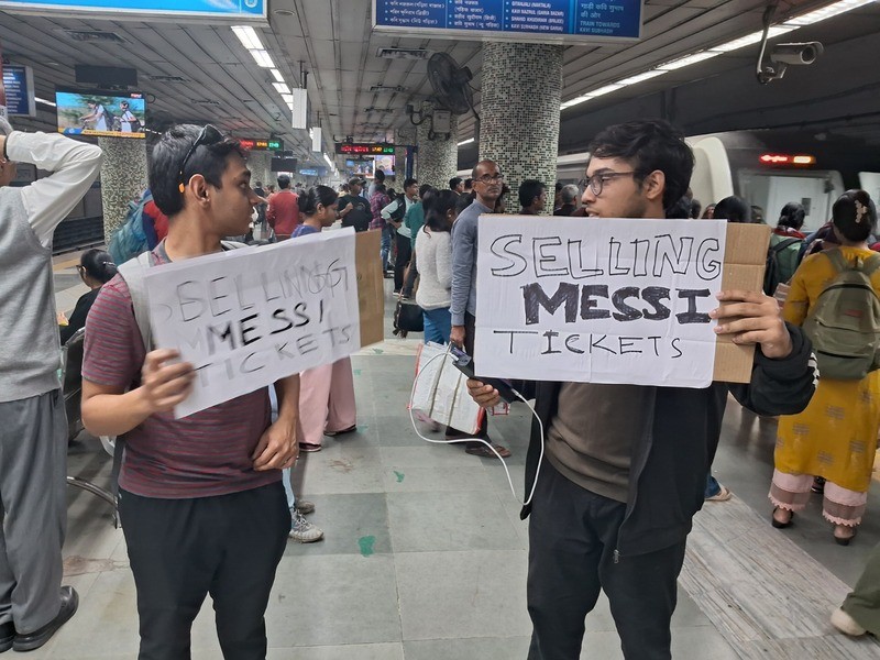 In Images: Boys sell Messi tour tickets in Kolkata