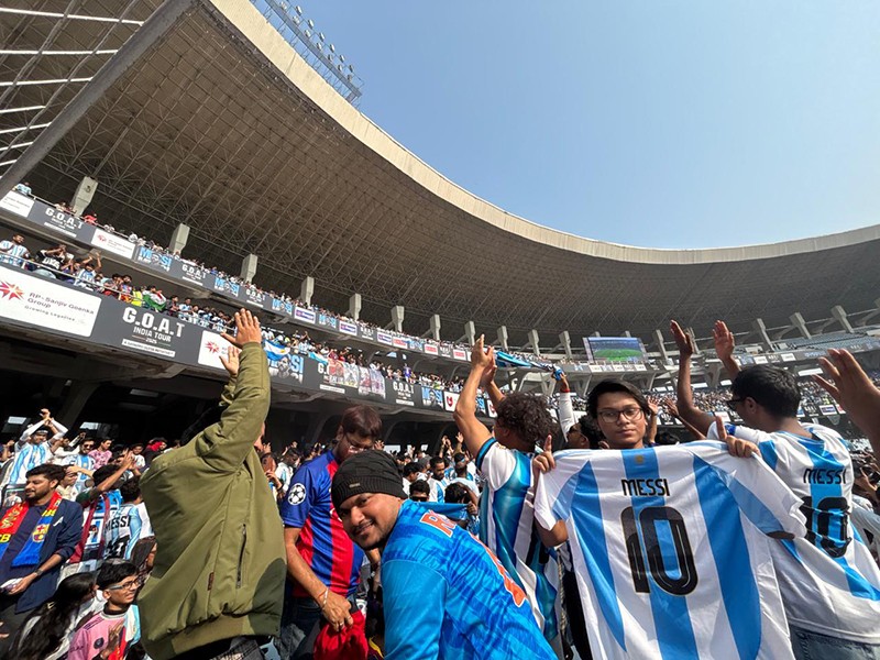 From Cheers to Chaos: Messi’s Kolkata Visit in Pictures