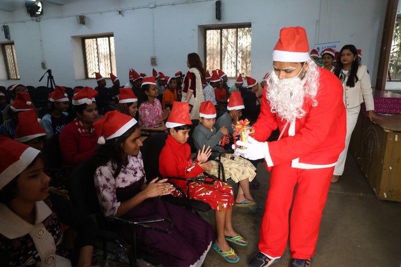 In Images: Santa brings cheer to visually impaired students at Kolkata blind school
