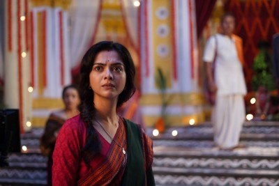 Hoichoi unveils trailer of upcoming Bengali web series Bishohori