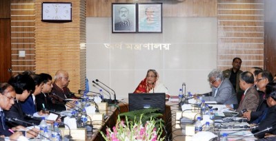 Ex-Bangladesh PM Sheikh Hasina vows to make political comeback in virtual address, says Yunus has no experience of running govt