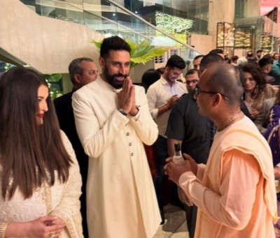 Aishwarya, Abhishek attend Asutosh Gowarikar's son's wedding together; viral pics delight fans