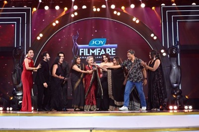 Bohurupi wins big in Filmfare Awards Bangla 2025, Shiboprosad and Subhashree best actors