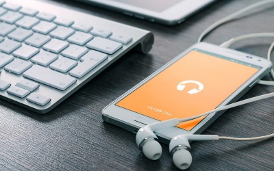 India’s electronics exports set to exceed ₹3 lakh cr in FY25, driven by smartphone boom