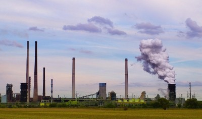 India's core sector growth slows to 2.9% in Feb, dragged by crude oil, gas