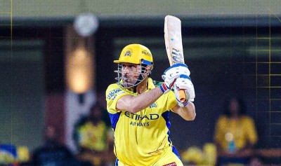Netizens slam MS Dhoni for batting at number 9 for CSK against RCB in IPL 2025