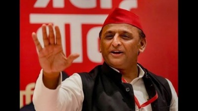 Akhilesh Yadav targets BJP over Waqf Bill, party president election