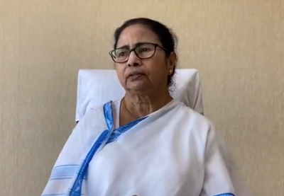 West Bengal: Mamata Banerjee accuses BJP, CPI (M) for SC verdict on SSC recruitment, vows to support affected teachers
