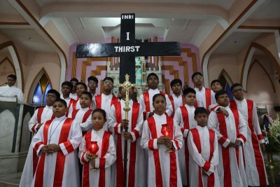 Christians celebrate Good Friday in Kolkata