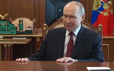 Russian Prez Putin announces Easter truce in Ukraine as US warns it may pull out of peace talks