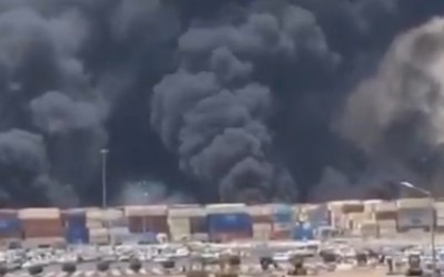 Explosion rocks major port in Iran, 500 injured