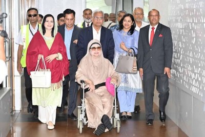 Sheikh Hasina's lifelong political rival Khaleda Zia returns to Dhaka