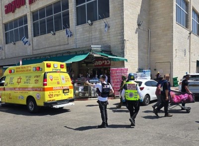 One dies in West Bank shopping complex attack