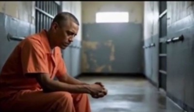 Donald Trump targets Obama, shares fake video showing FBI agents arresting him