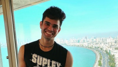 Sachin Tendulkar's son Arjun gets engaged to Mumbai businessman Ravi Ghai's granddaughter Saaniya Chandok