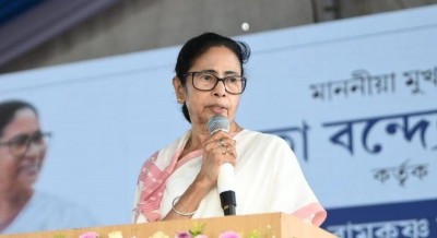 Mamata Banerjee announces Sramashree scheme to rehabilitate returning migrant workers