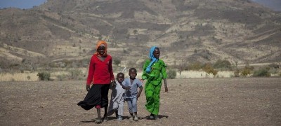 Hundreds feared dead in Sudan landslide