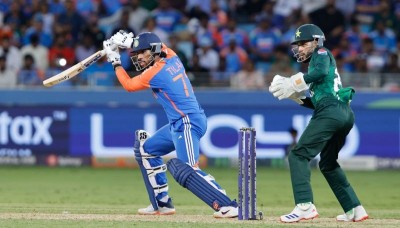 Pakistan manage to beat Bangladesh to face India in Asia Cup final