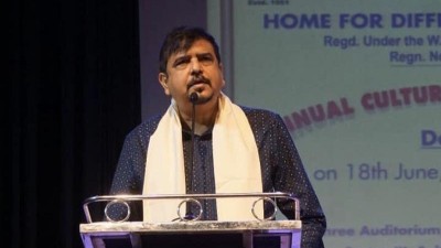 West Bengal minister Sujit Bose raided by ED in civic body recruitment scam