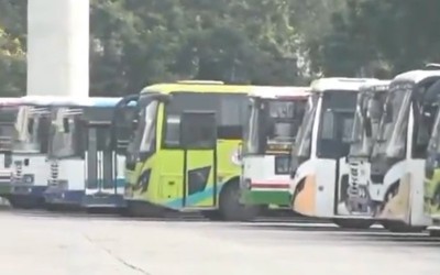 Bandh grips Telangana as parties unite over 42% BC quota; protests intensify after Supreme Court refusal