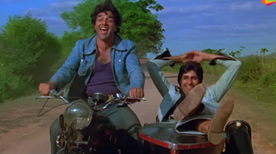 Amitabh Bachchan bids a heart-wrenching farewell to ‘Sholay’ co-star and close confidant Dharmendra