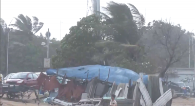 Tamil Nadu and Puducherry reel under Cyclone Ditwah fury! Streets flooded, red alert issued, storm moving closer