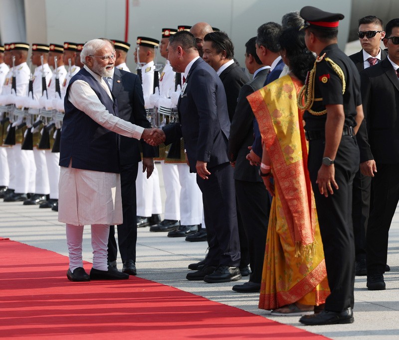 In images: PM Modi receives warm welcome in Kuala Lumpur