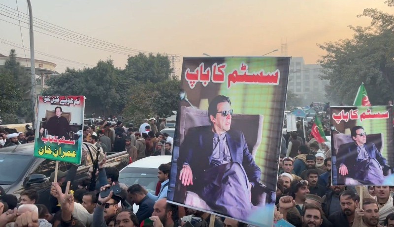 Imran Khan’s deteriorating eyesight has reignited nationwide protests in Pakistan.