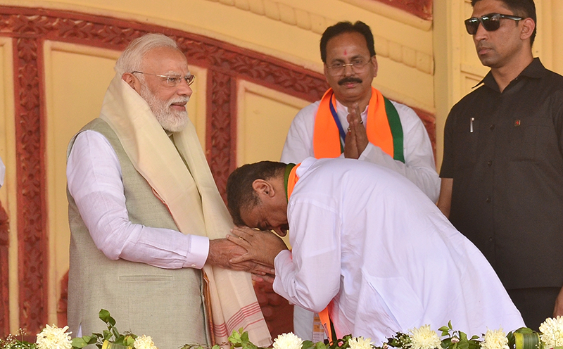 In Images: In Kolkata PM Modi launches blistering attack on TMC at Brigade rally