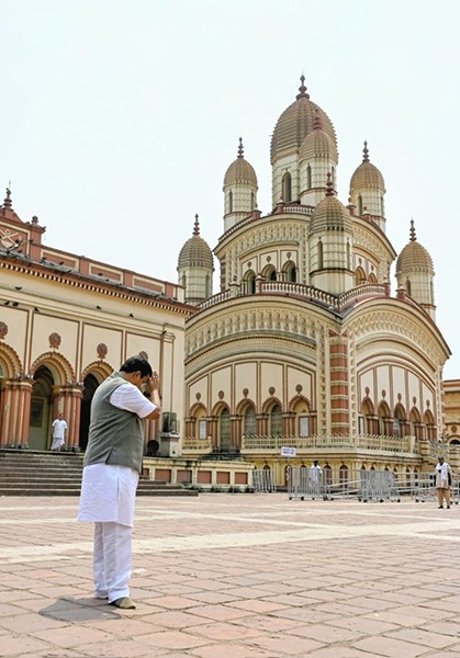 In Images: BJP president Nitin Nabin visits Dakshineswar Temple in Kolkata
