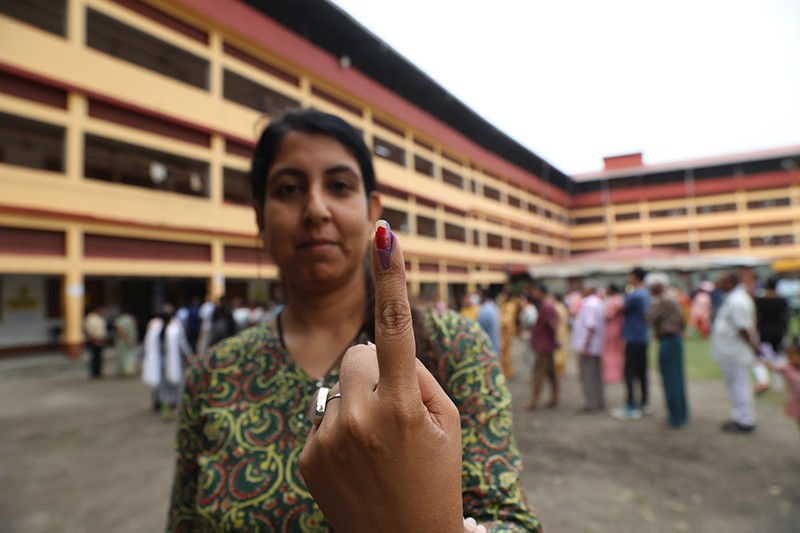 Security steps in as Siliguri votes: Disabled voter assisted in North Bengal polling