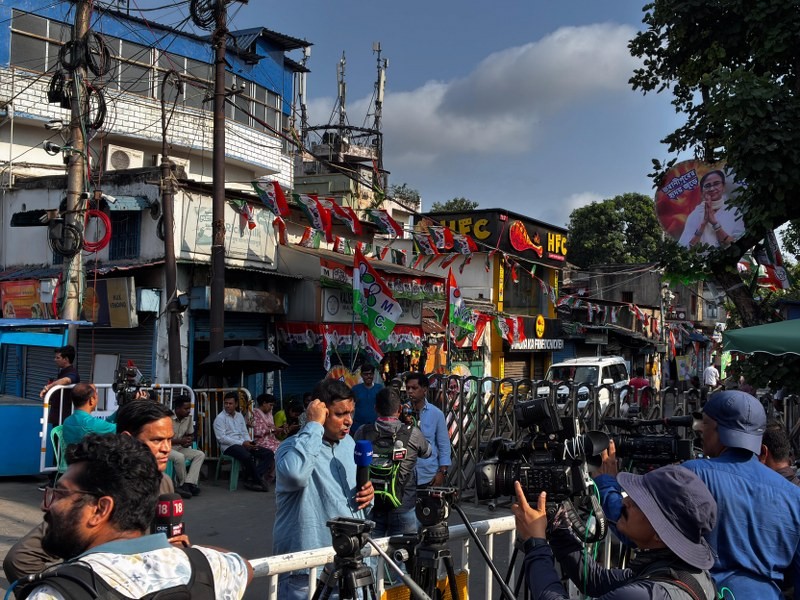 In Images: Uneasy calm outside Mamata Banerjee’s residence as nation awaits results