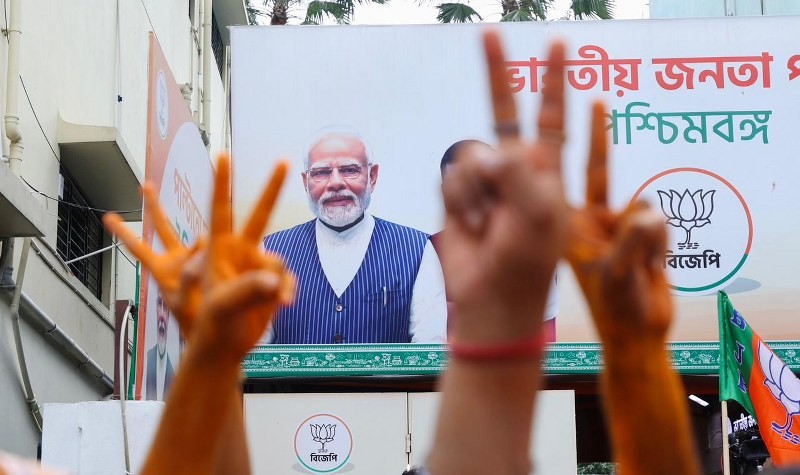 In Images: Supporters celebrate as BJP inches towards majority mark in Bengal