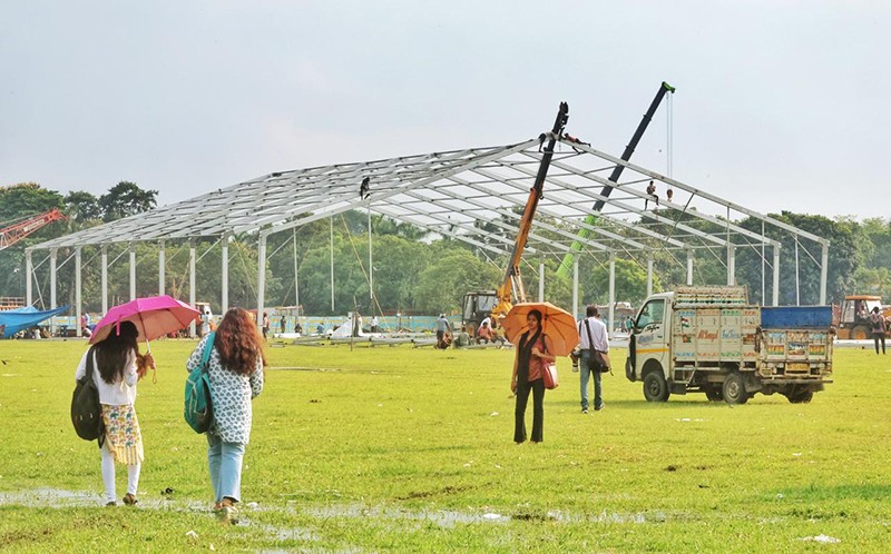 BJP swearing-in preparations underway at Kolkata's Brigade Parade Ground